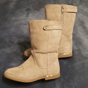 Girls Boots
